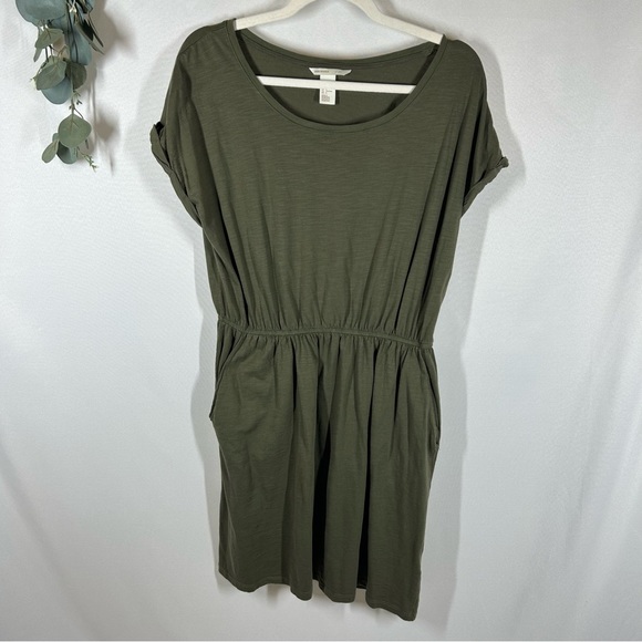 H&M Dresses & Skirts - H&M | Dark Green Dress Short Sleeve Pockets Size Large